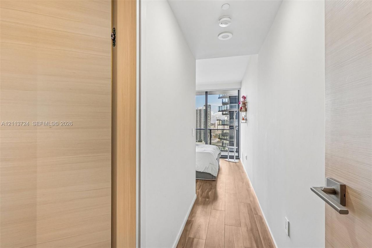 801 S Miami Ave , Unit 2409, Miami, FL 33130 Photo