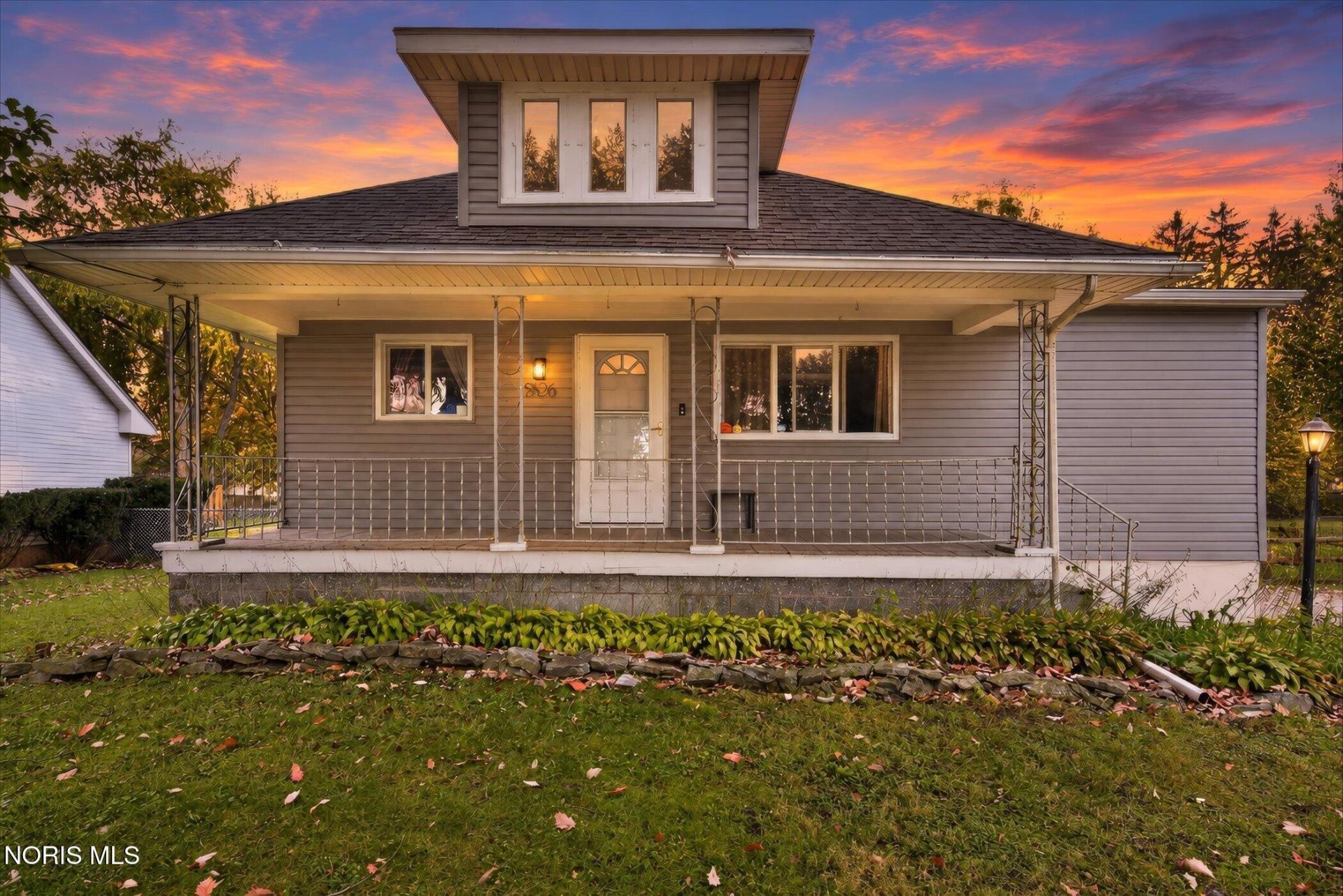 5826 Hill Avenue, Toledo, OH 43615 Main Photo
