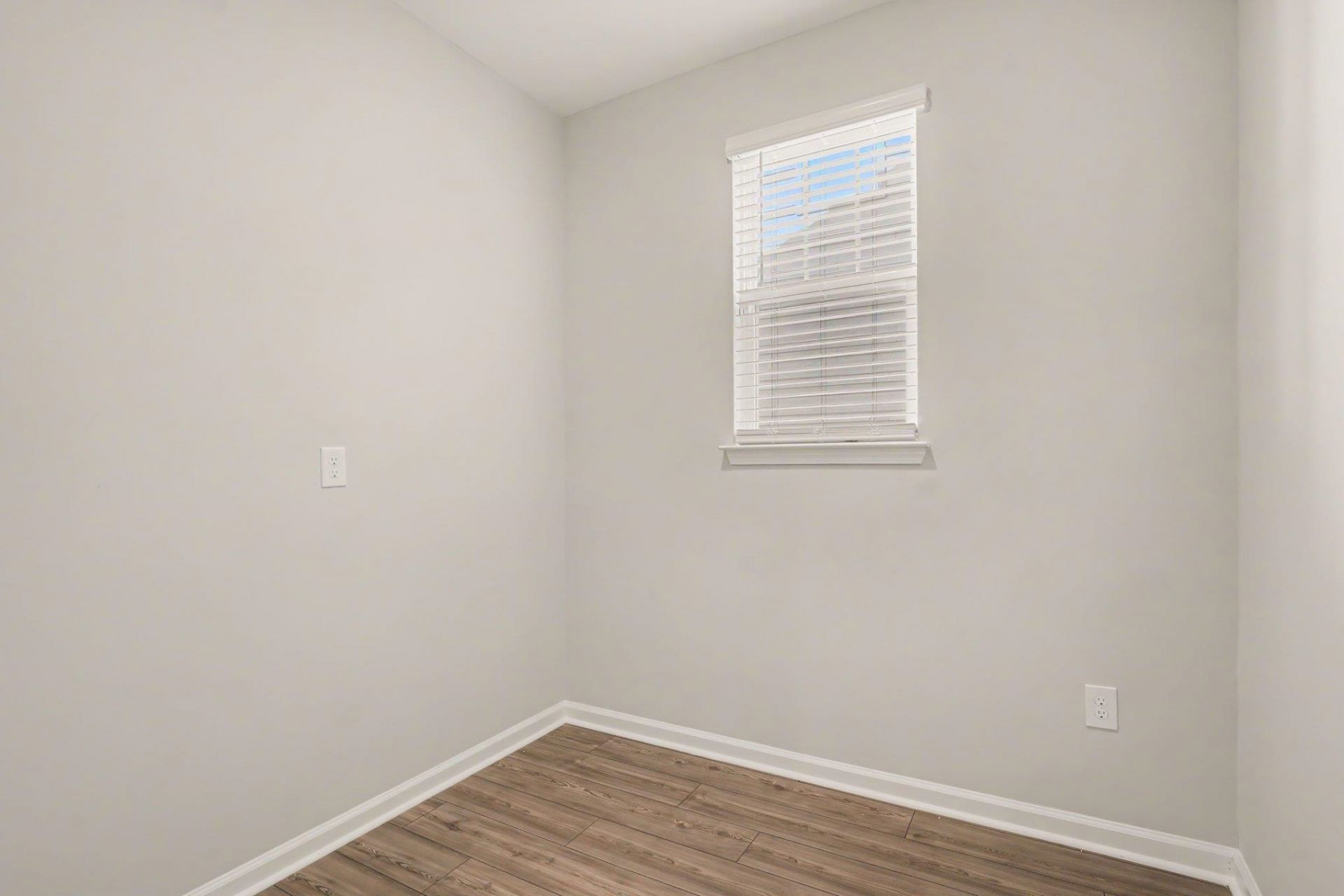 140 Azure Loop  Photo 16