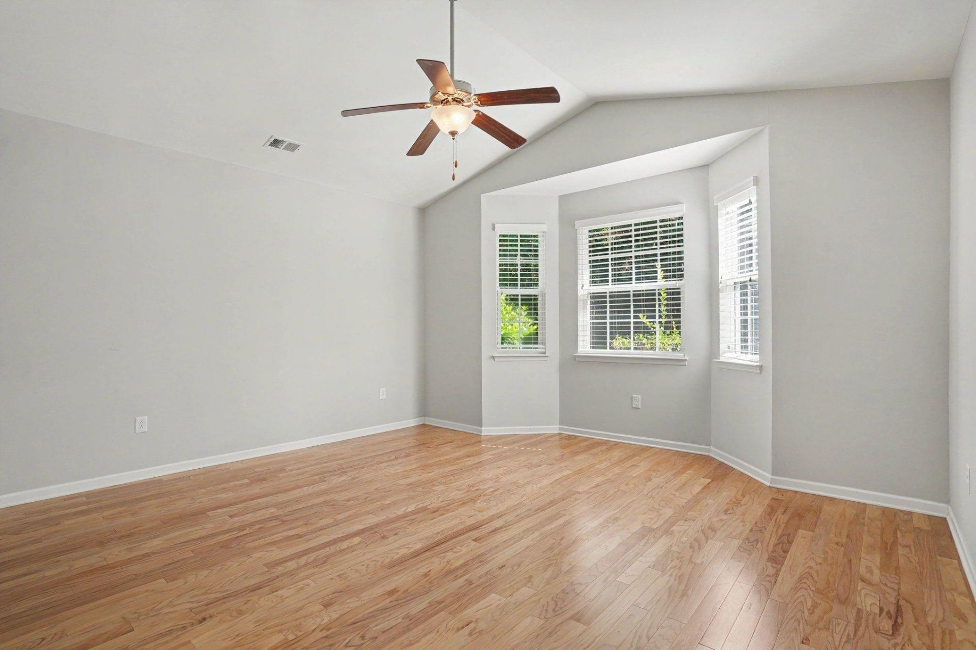 1826 Groveway Ct.  Photo 16