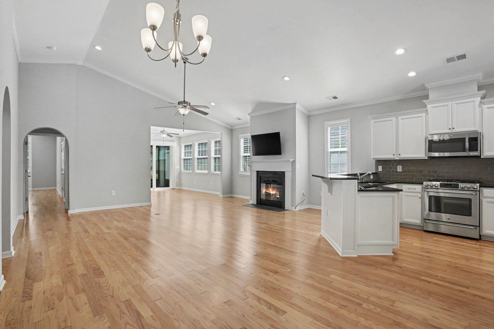 1826 Groveway Ct.  Photo 7