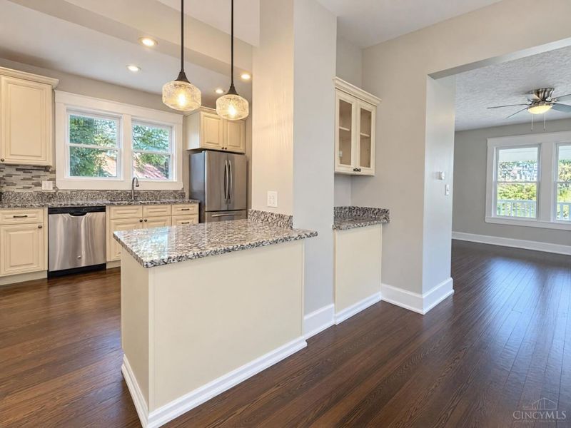 6321 Roe Street, Cincinnati, OH 45227 Photo 4