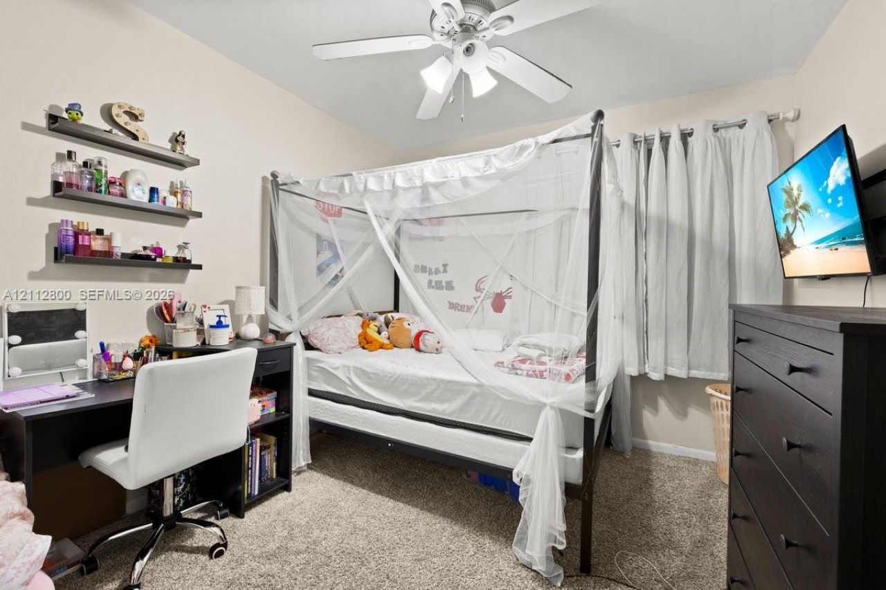599 Racquet Club Rd , Unit 68-17, Weston, FL 33326 Photo
