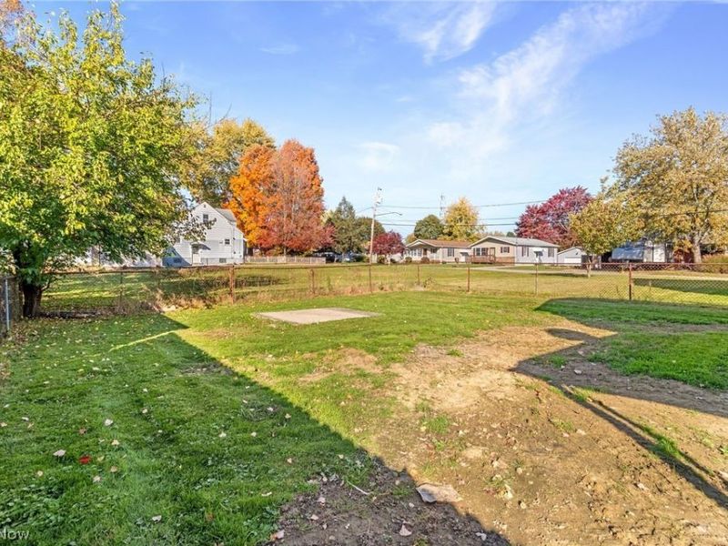 1419 Grand Boulevard , Barberton, OH 44203 Photo 26