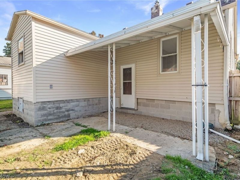 1419 Grand Boulevard , Barberton, OH 44203 Photo 28