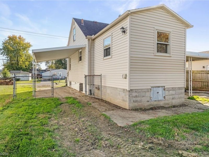 1419 Grand Boulevard , Barberton, OH 44203 Photo 29