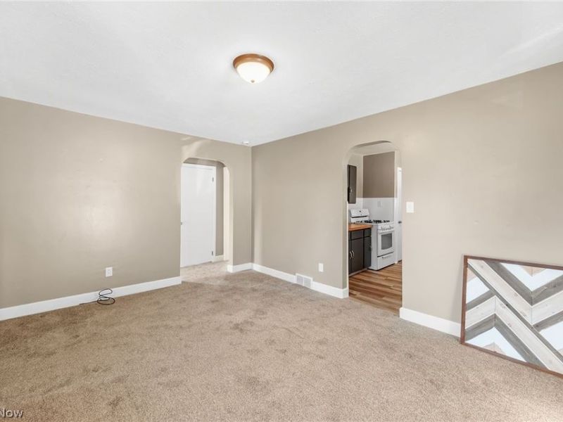 1419 Grand Boulevard , Barberton, OH 44203 Photo 5