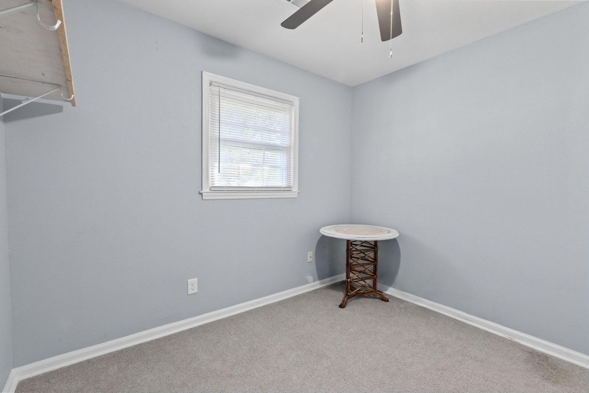105 W Walnut Circle Photo 16