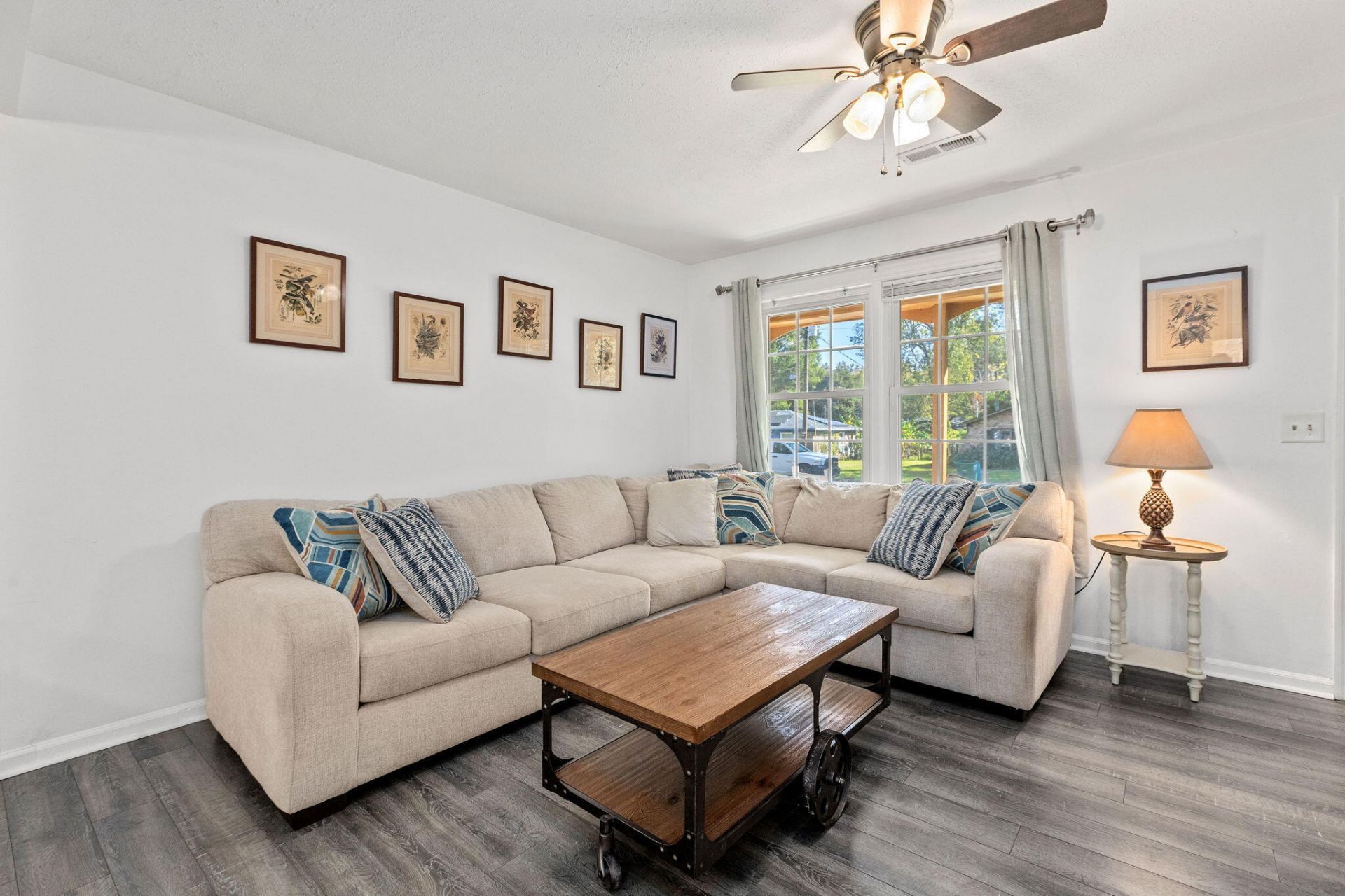 105 W Walnut Circle Photo 6