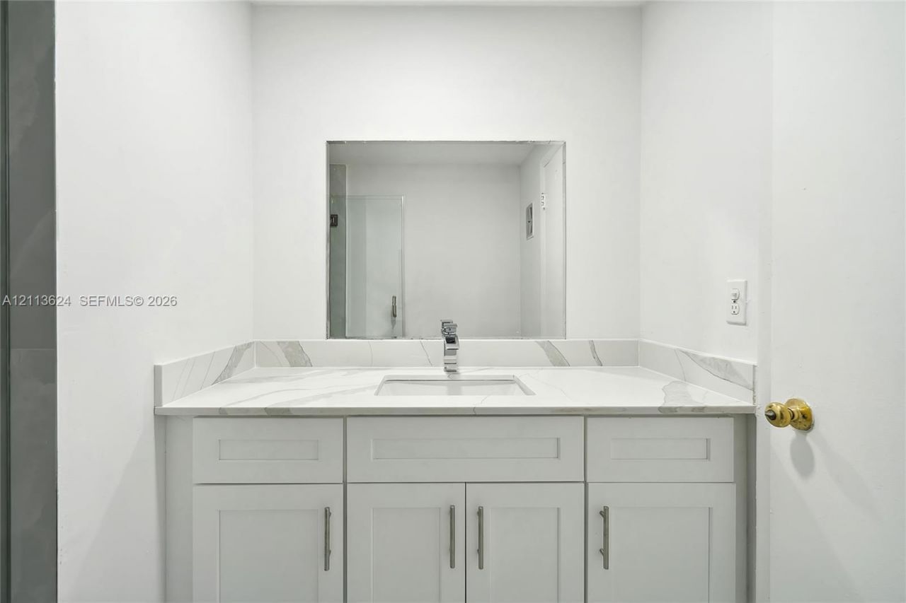 606 NW 13th St , Unit 27, Boca Raton, FL 33486 Photo