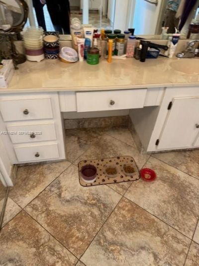 3701 N Country Club Dr , Unit 706, Aventura, FL 33180 Photo