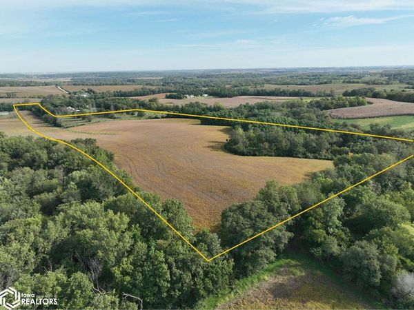 Klouda Rd., Cedar Rapids, IA 52227