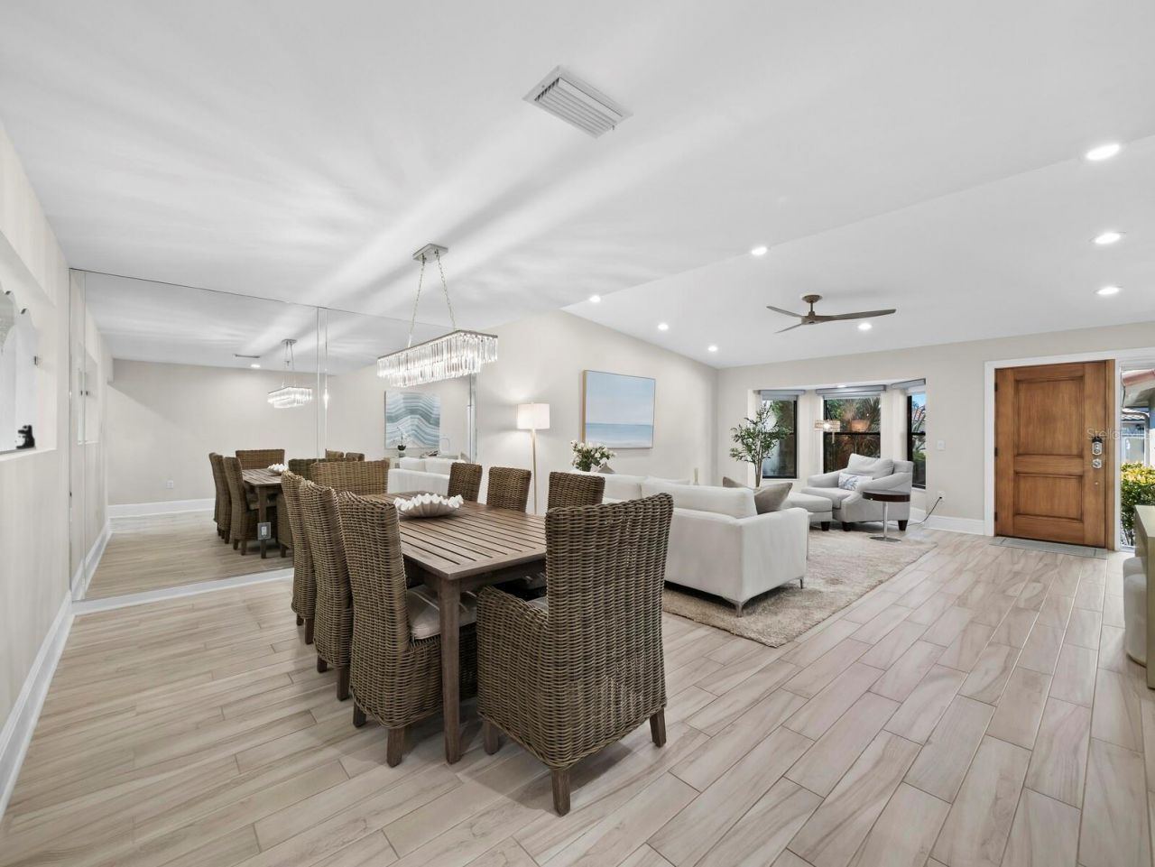 2352 Harbour Oaks Drive, Longboat Key, FL 34228 Photo