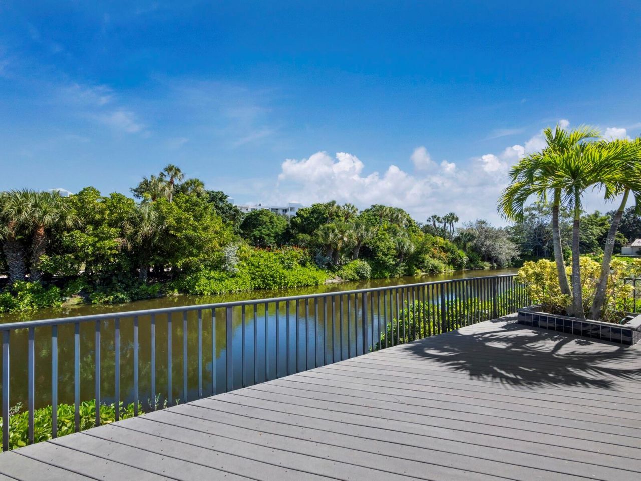 2352 Harbour Oaks Drive, Longboat Key, FL 34228 Photo