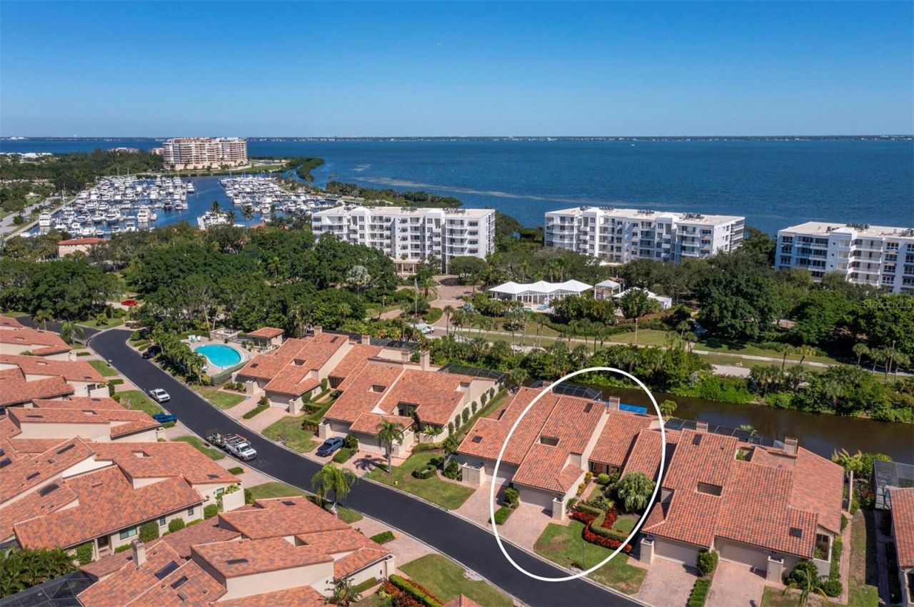 2352 Harbour Oaks Drive, Longboat Key, FL 34228 Photo
