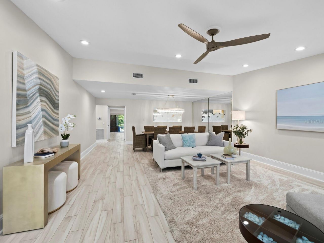 2352 Harbour Oaks Drive, Longboat Key, FL 34228 Photo