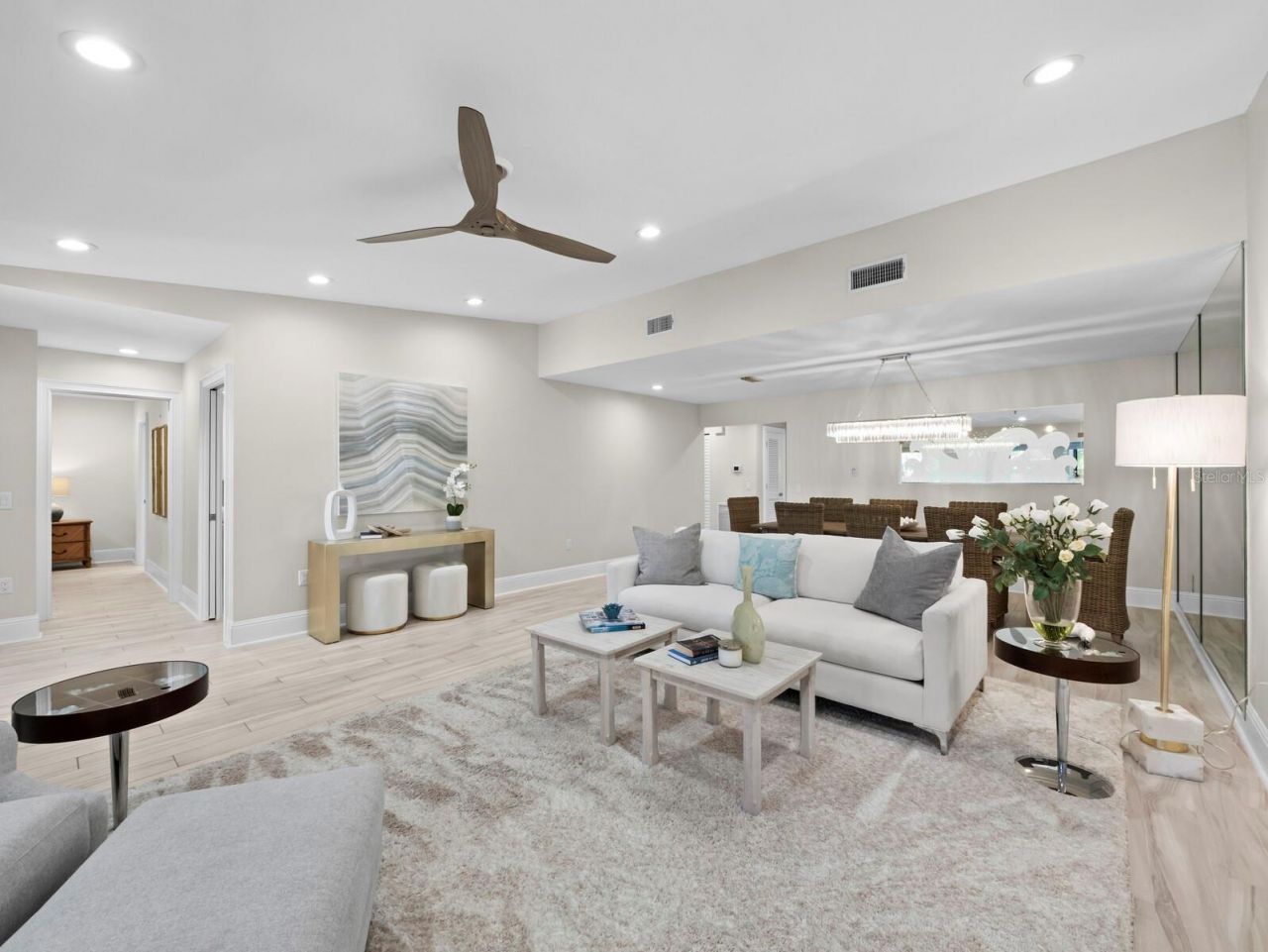 2352 Harbour Oaks Drive, Longboat Key, FL 34228 Photo