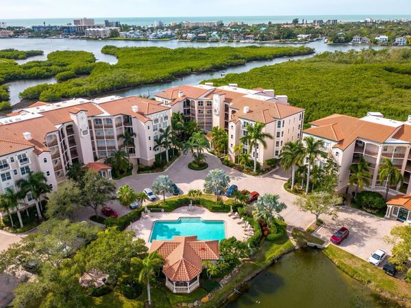 5430 EAGLES POINT CIRCLE , Unit 101, SARASOTA, FL 34231