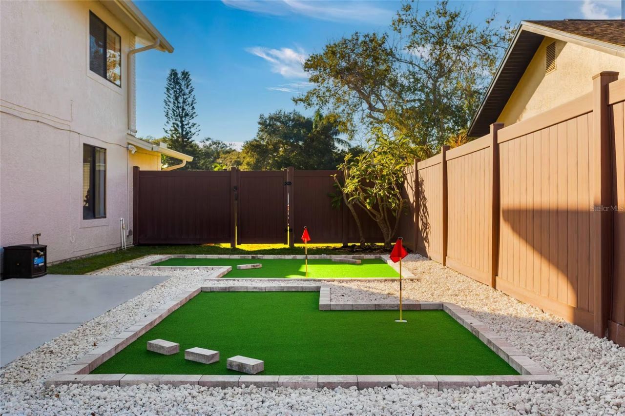 7265 Rosetree Place W, Seminole, FL 33772 Photo