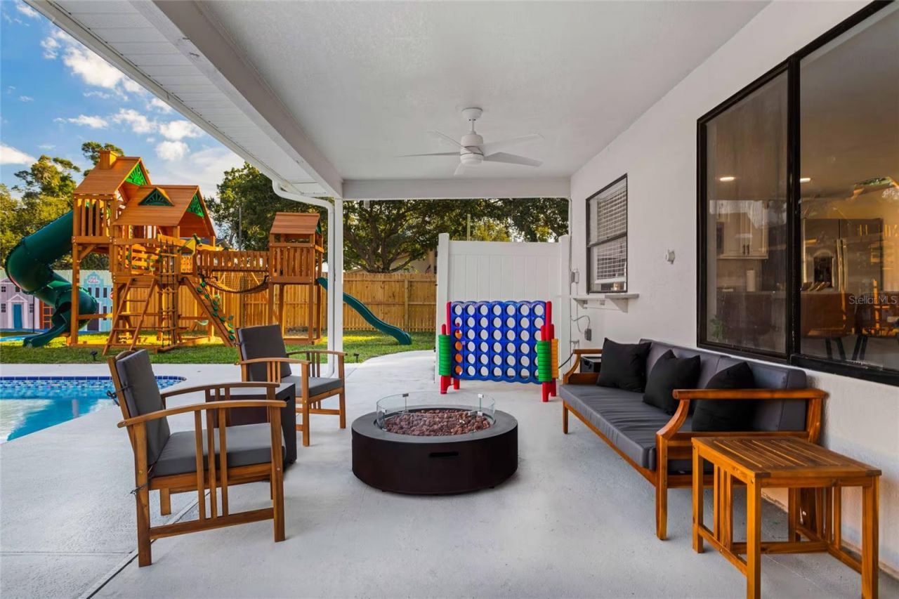 7265 Rosetree Place W, Seminole, FL 33772 Photo