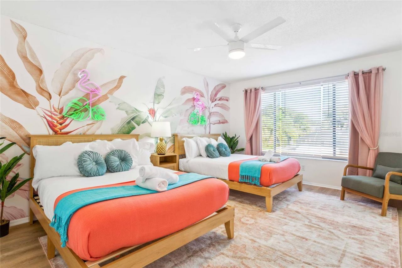 7265 Rosetree Place W, Seminole, FL 33772 Photo