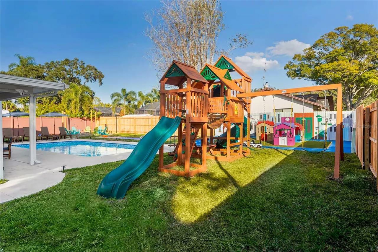 7265 Rosetree Place W, Seminole, FL 33772 Photo