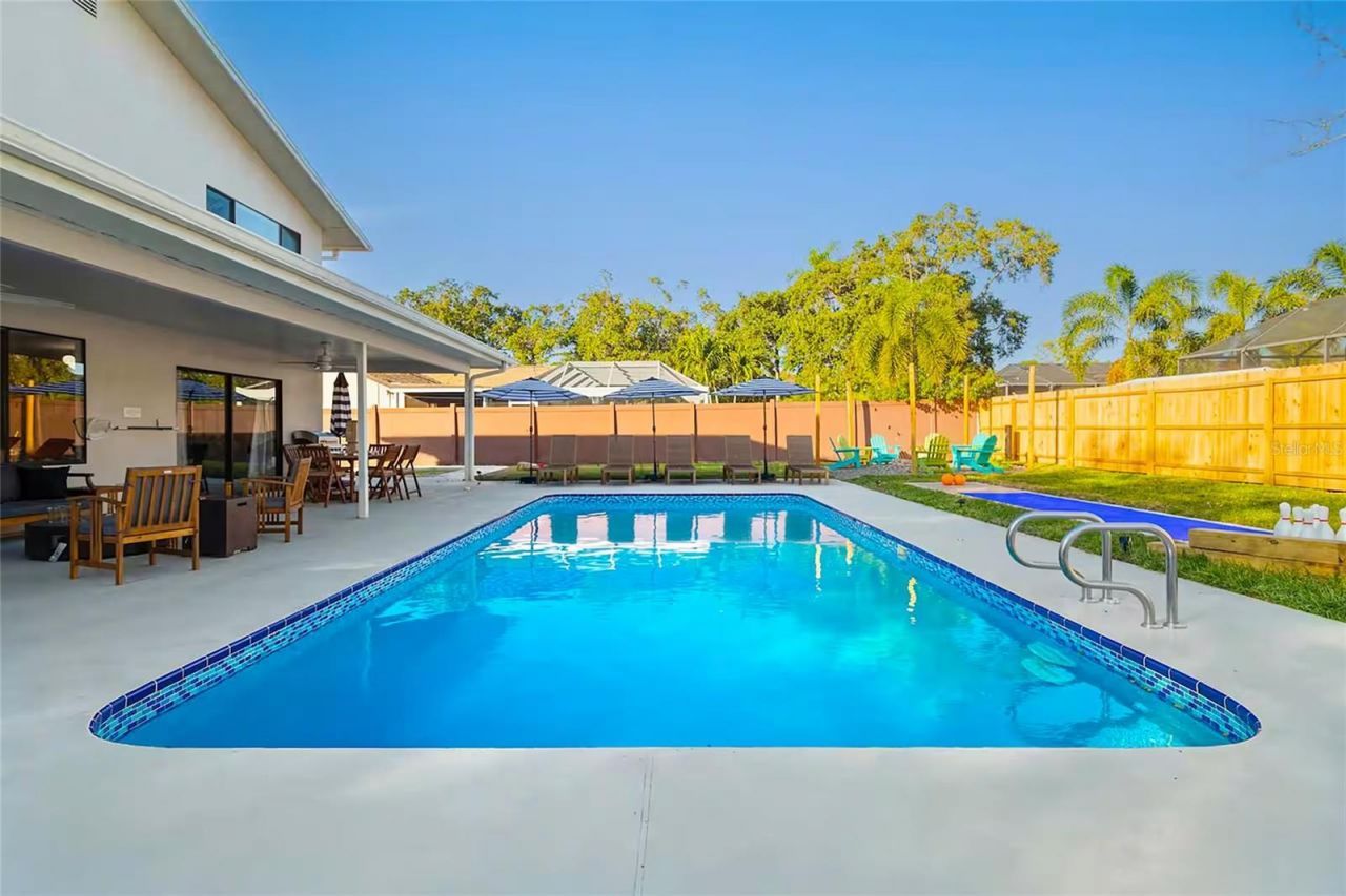 7265 Rosetree Place W, Seminole, FL 33772 Photo
