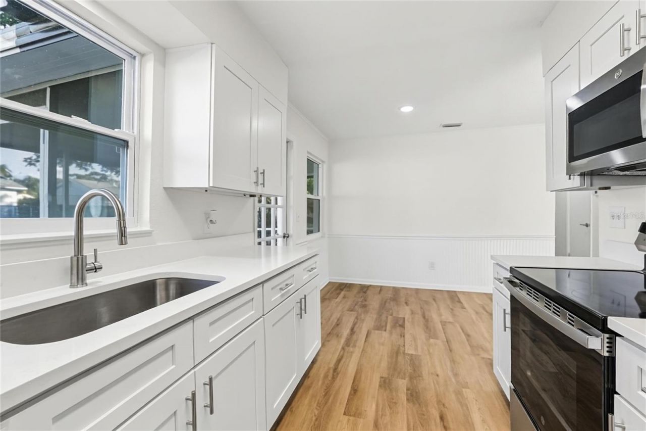 566 Sylvia , Melbourne, FL 32904 Photo