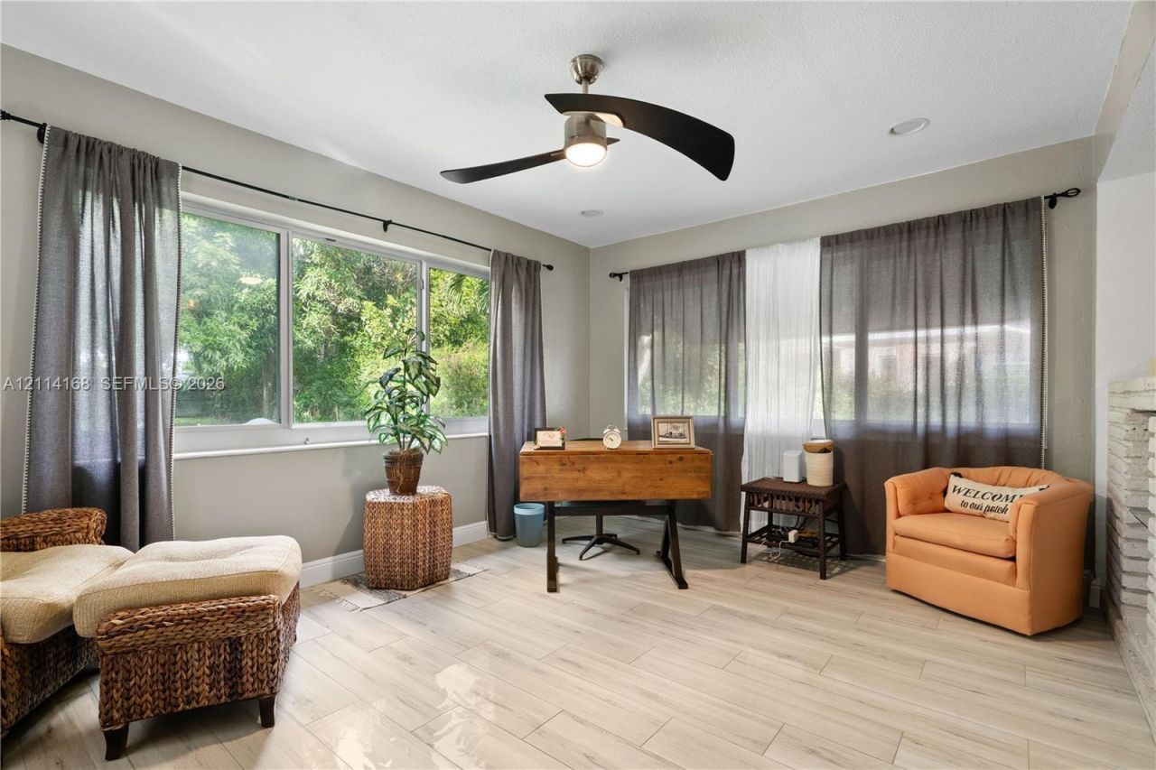 2447 Madison St , Hollywood, FL 33020 Photo
