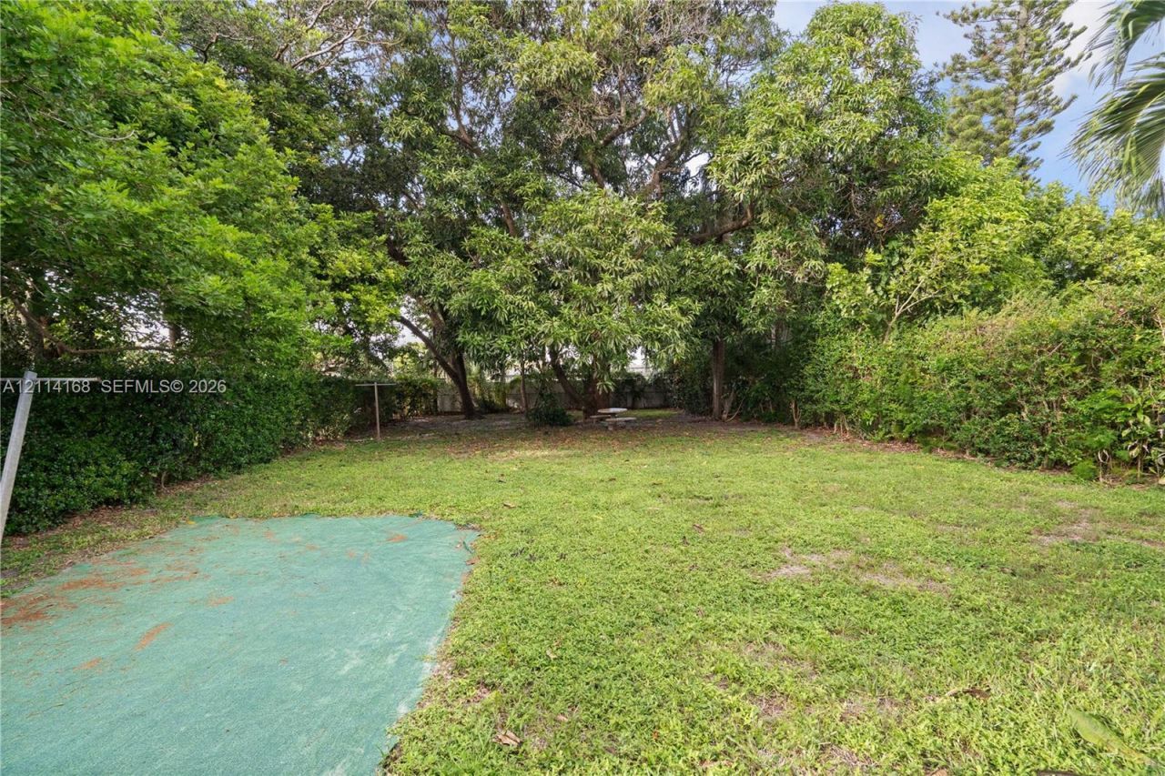 2447 Madison St , Hollywood, FL 33020 Photo