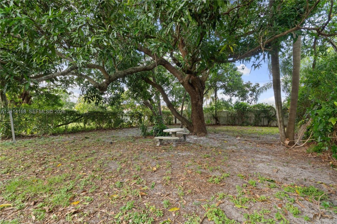 2447 Madison St , Hollywood, FL 33020 Photo