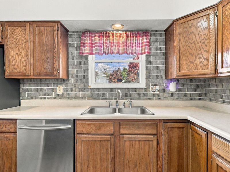1920 Westbranch Road, Grove City, OH 43123 Photo 18