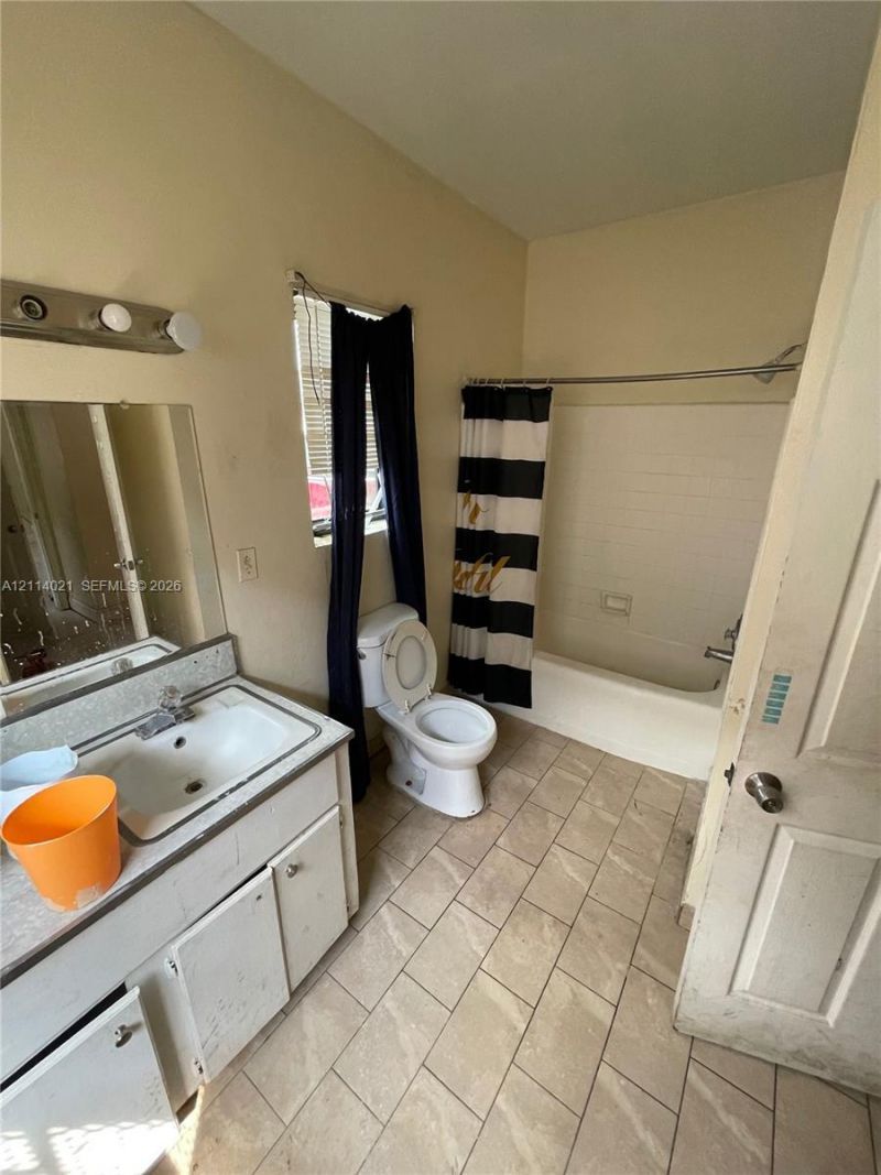 725 SW 1st Ave , Homestead, FL 33030 Photo