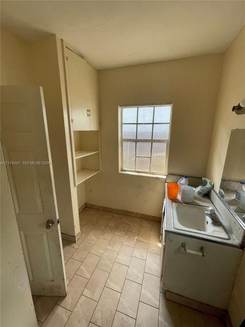 725 SW 1st Ave , Homestead, FL 33030 Photo