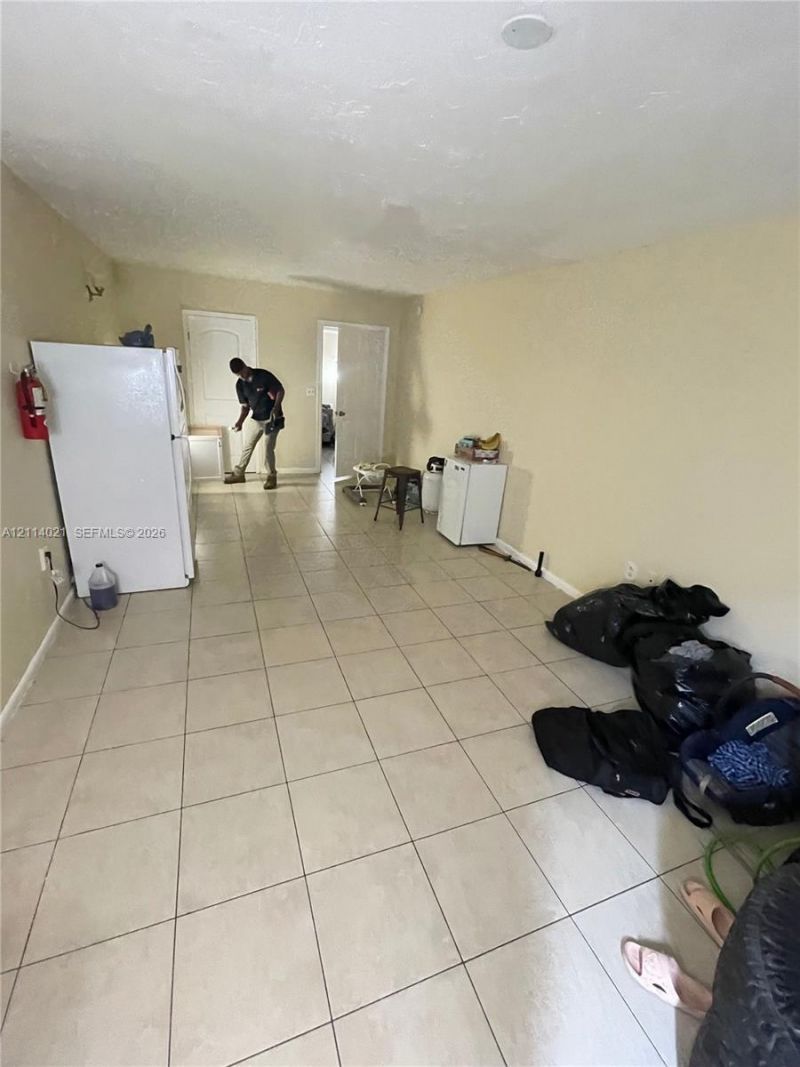 725 SW 1st Ave , Homestead, FL 33030 Photo