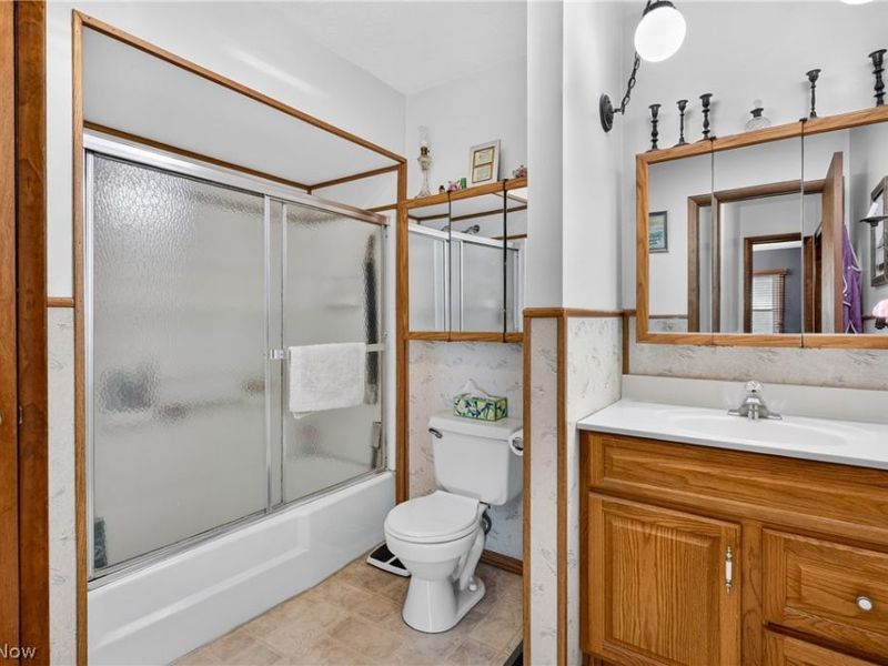 8977 Delin Thomas Road, Kinsman, OH 44428 Photo 16