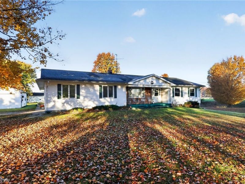 8977 Delin Thomas Road, Kinsman, OH 44428 Photo 2