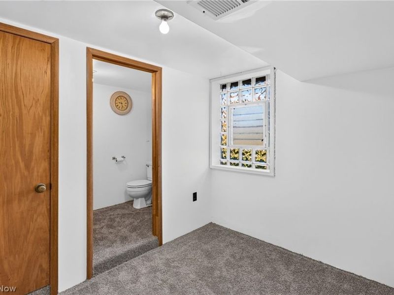 8977 Delin Thomas Road, Kinsman, OH 44428 Photo 27