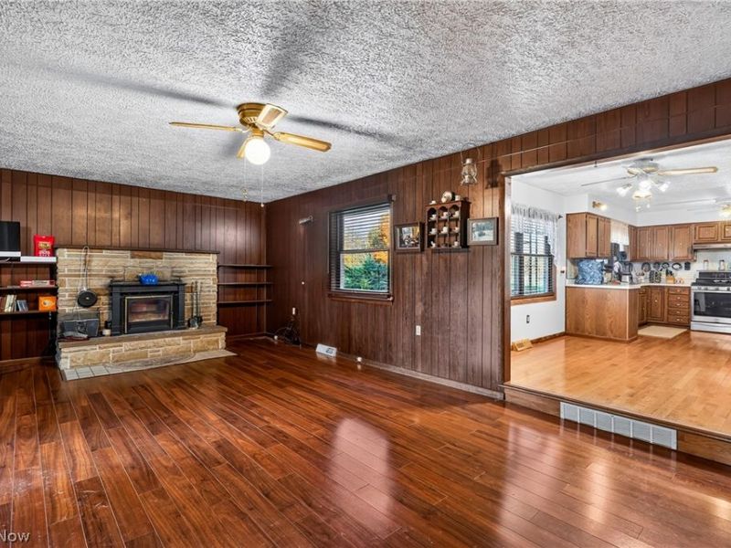 8977 Delin Thomas Road, Kinsman, OH 44428 Photo 9