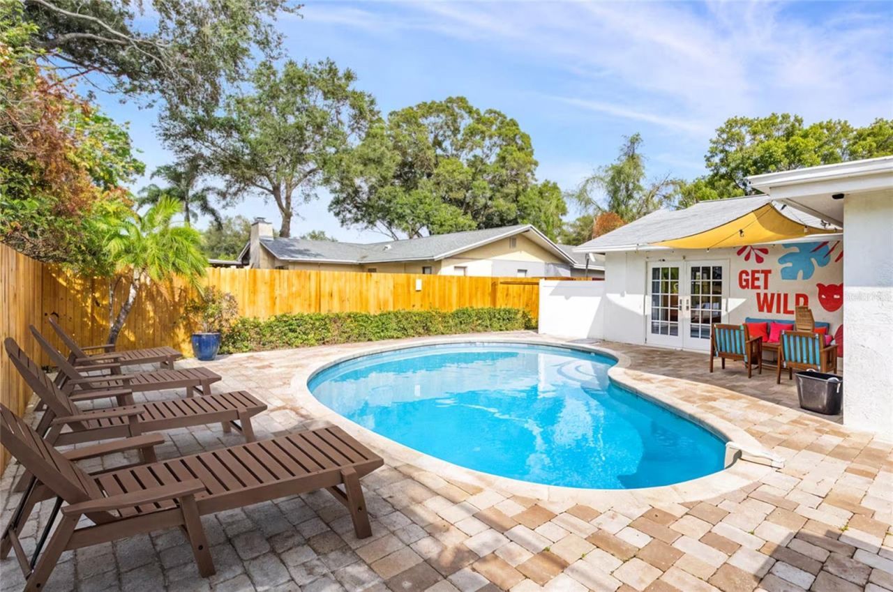 9678 121st Street , Seminole, FL 33772 Photo