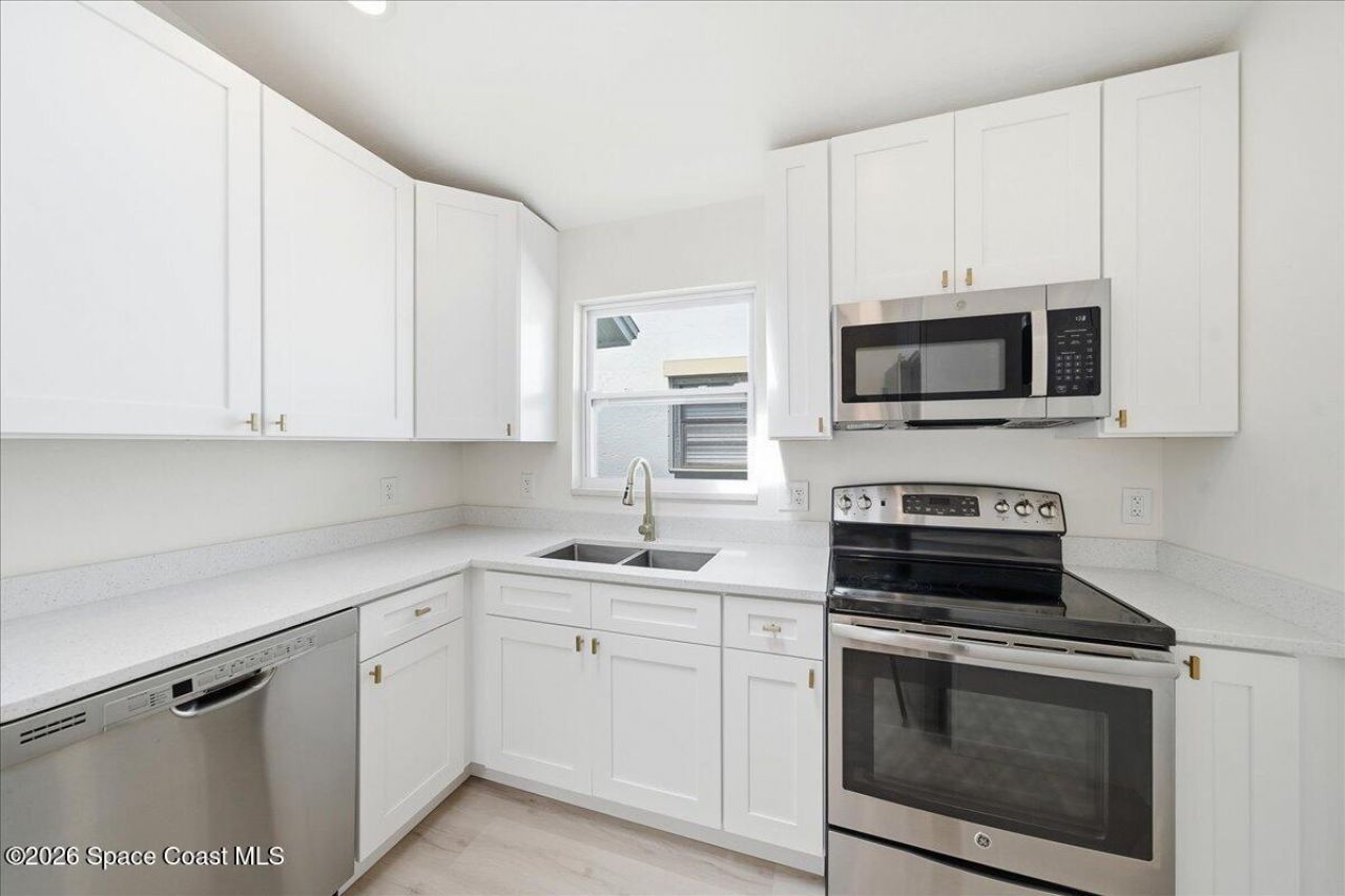 3718 Hardwood Court , Melbourne, FL 32935 Photo