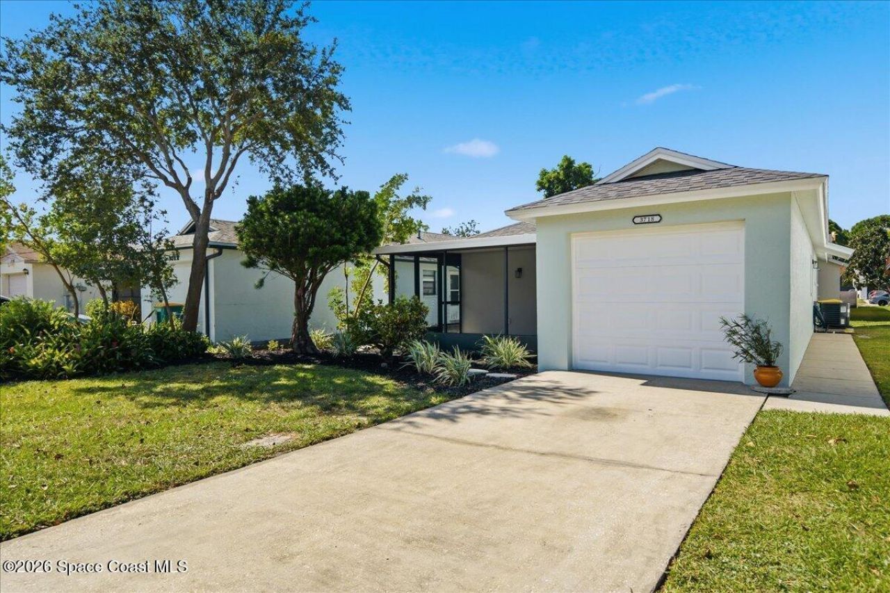 3718 Hardwood Court , Melbourne, FL 32935 Photo