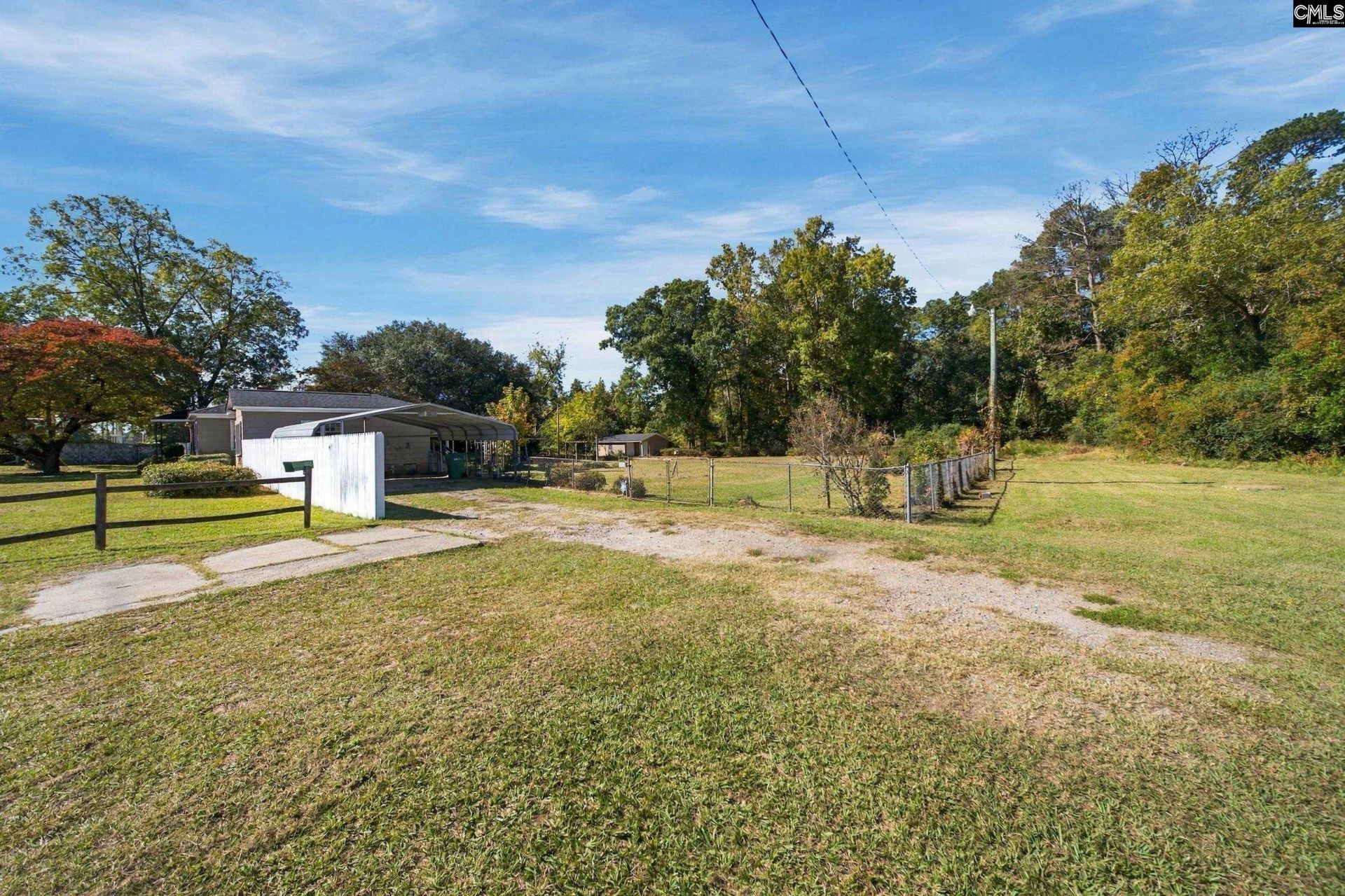 3670 Main Highway  Photo 27