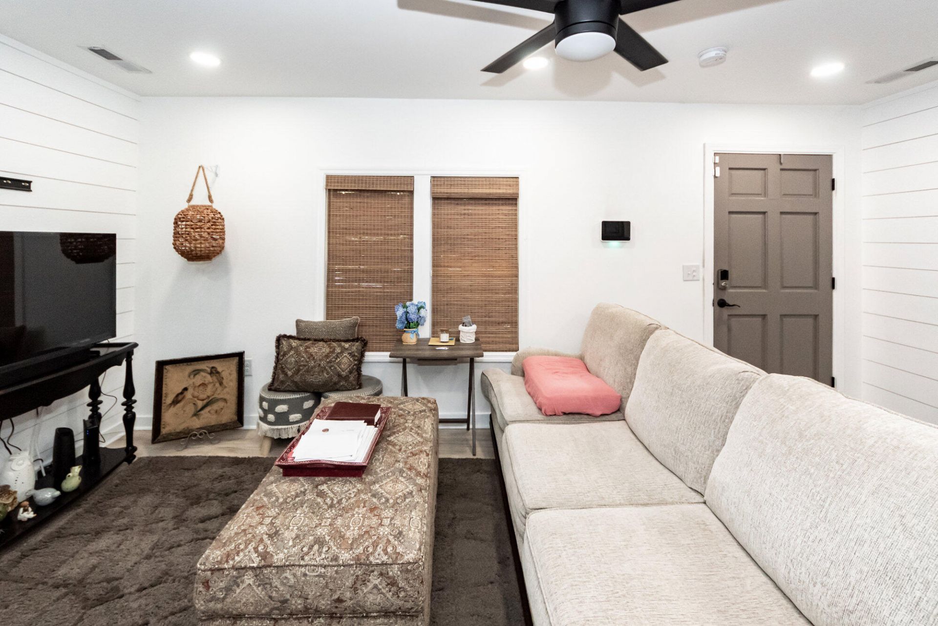 238 Allspice Drive Photo 8
