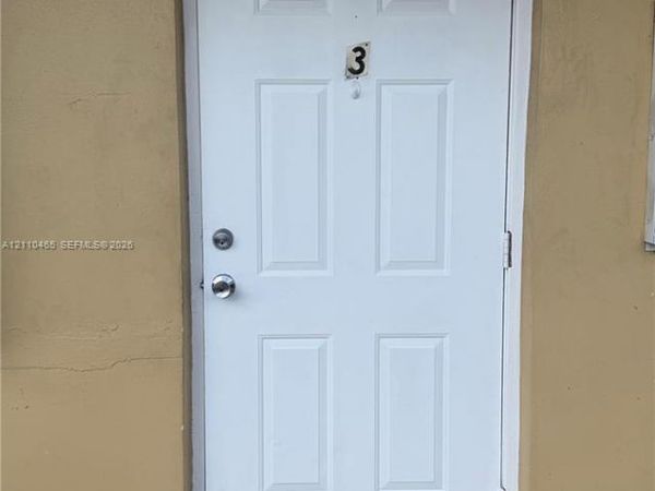 125 W 10th St , Unit 3, Hialeah, FL 33010