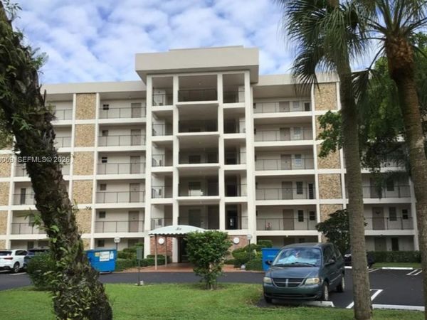 2751 N Palm Aire Dr , Unit 102, Pompano Beach, FL 33069