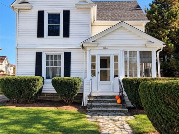 1116 College Avenue , Elmira, NY 14901