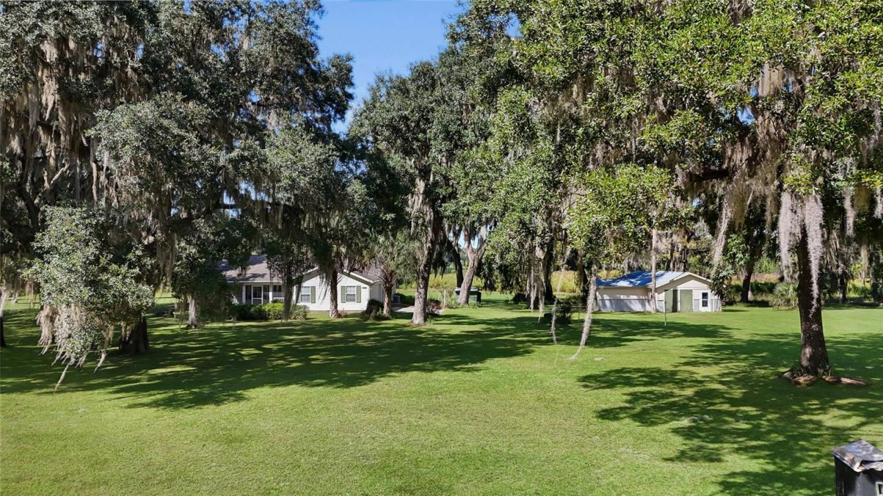18500 NW 43rd Court Road , Citra, FL 32113 Photo
