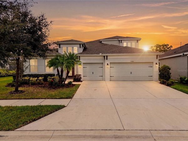7428 PARADISO DRIVE , APOLLO BEACH, FL 33572