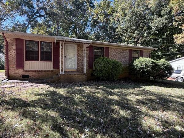 119 Farmington Drive , Stanley, NC 28164